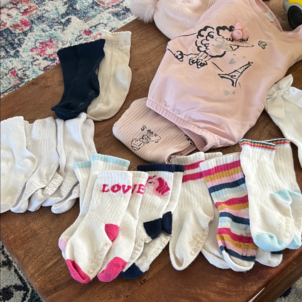 Carter’s set. - Picture 8 of 16